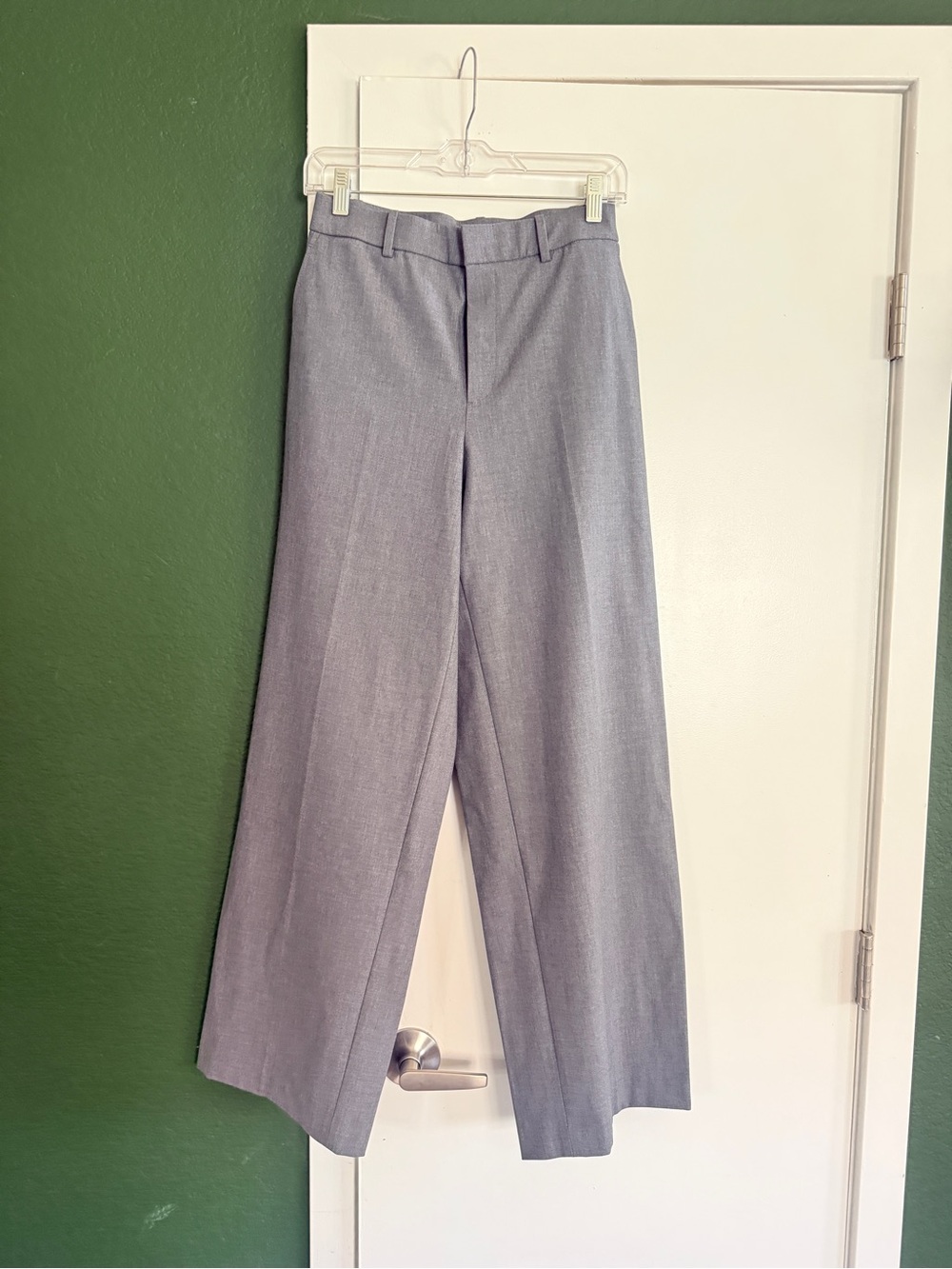 Uniqlo Light Gray Wide-Leg Dress Pants